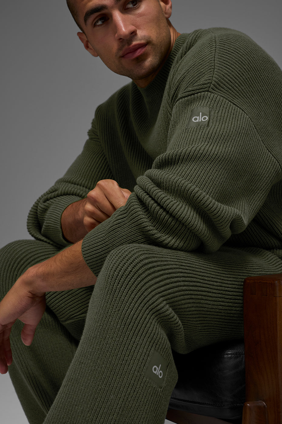 Domain Rib Knit Crew Sweater - Green Olive